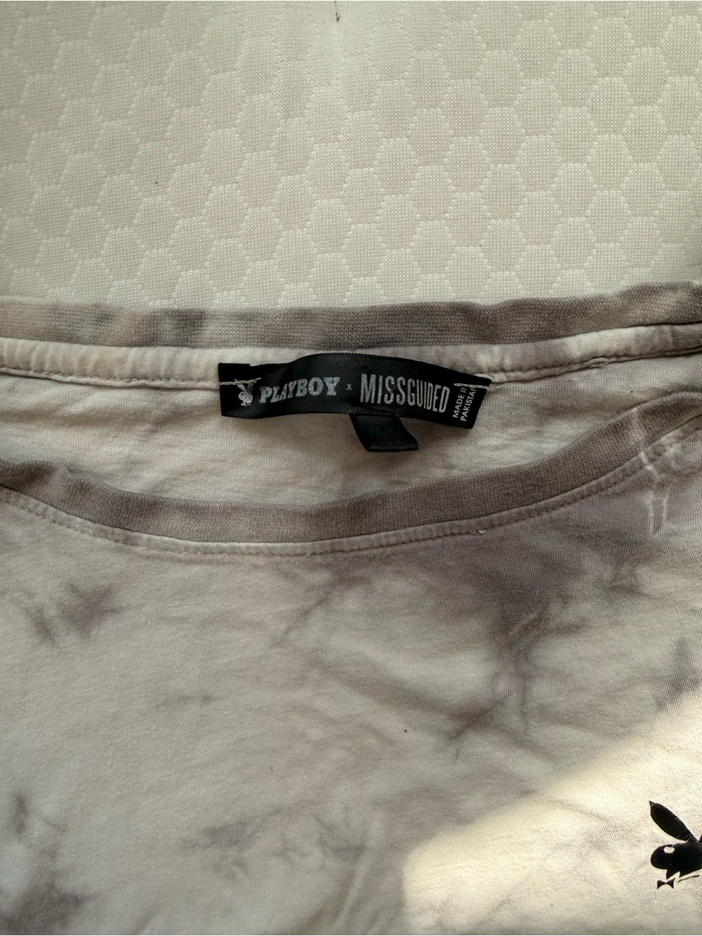 Missguided+ Men's Tie-Dye Short Sleeve Tee in Light Gray - Picture 4 of 4